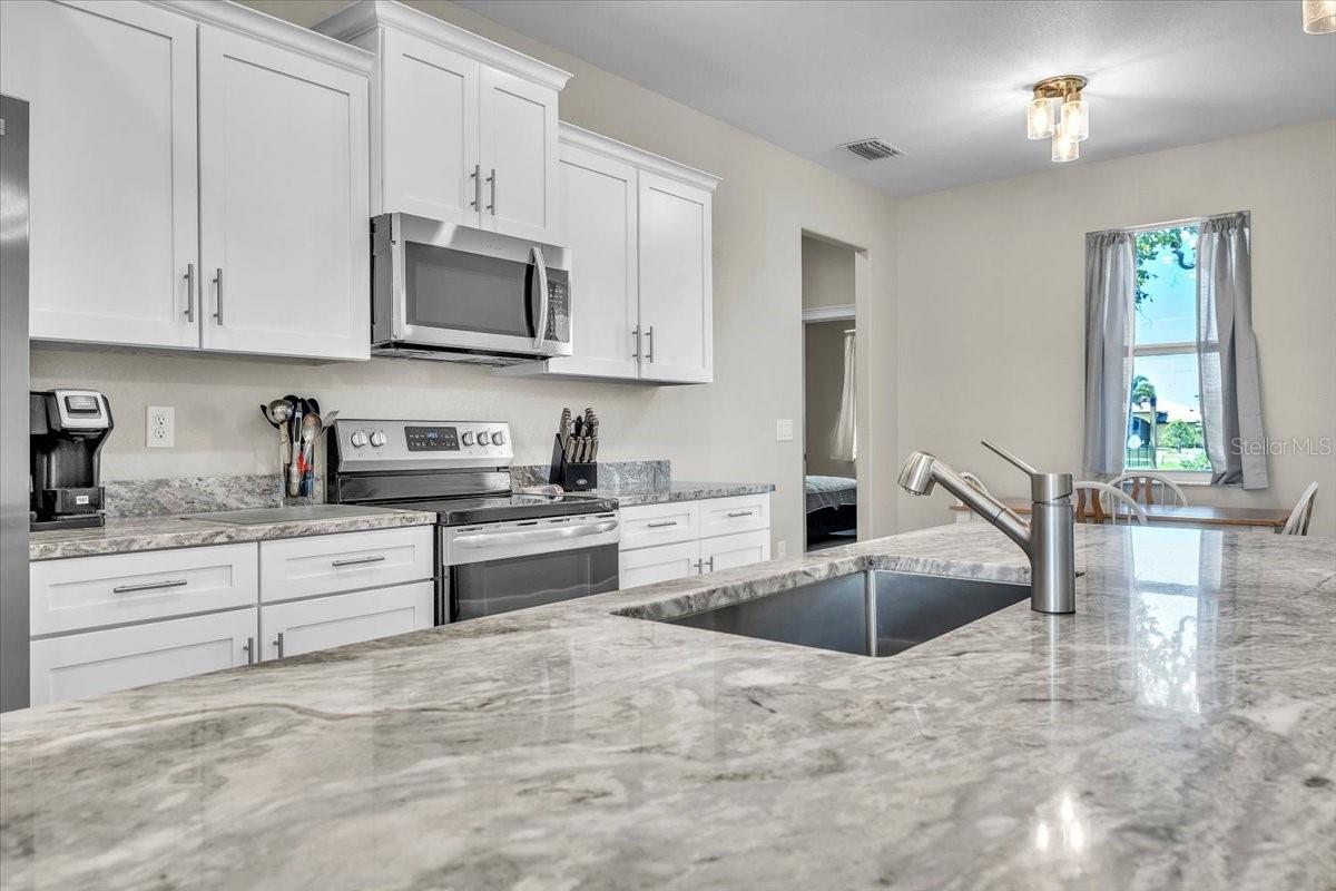 16047 DINAL DR, PUNTA GORDA, FL, 33955