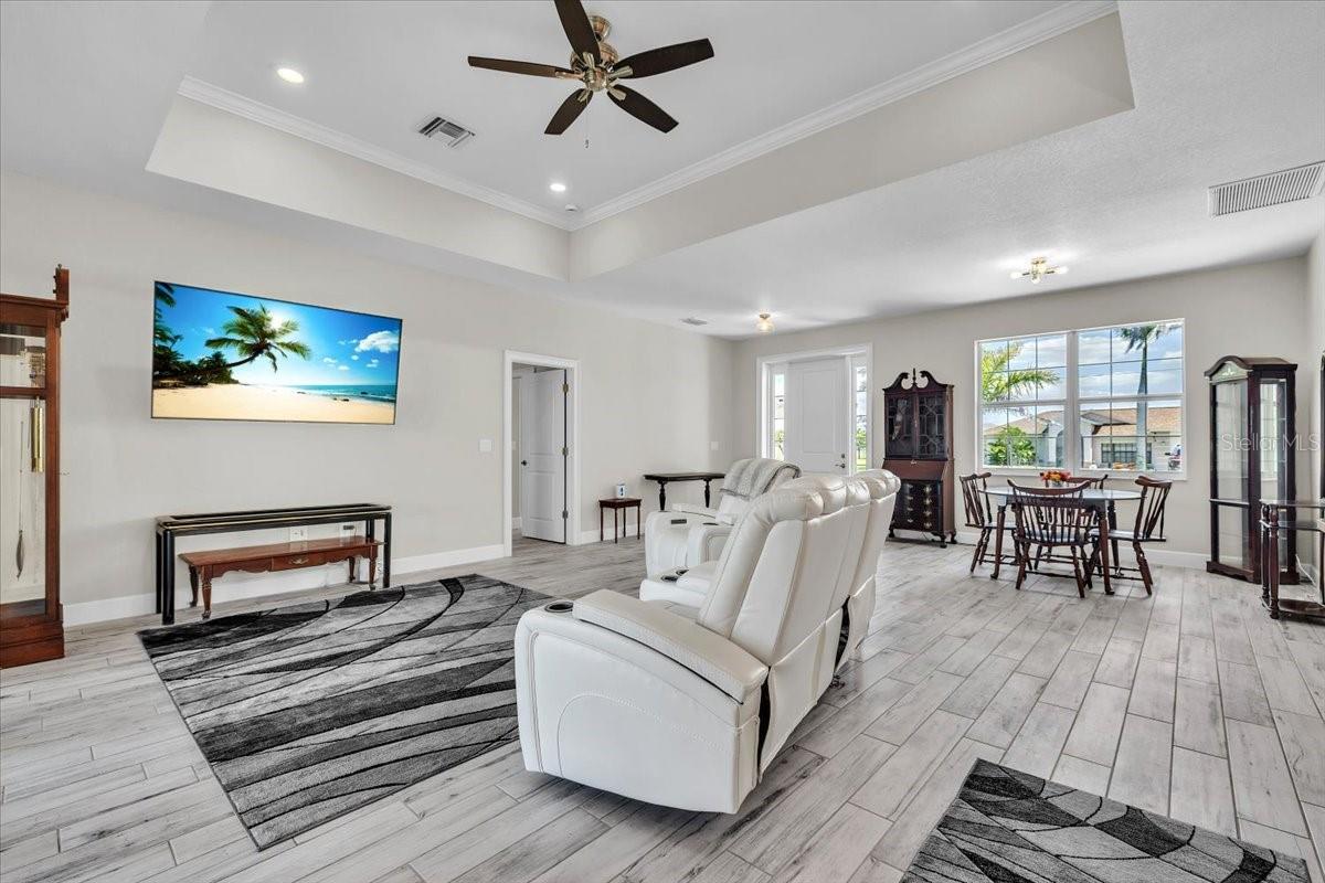 16047 DINAL DR, PUNTA GORDA, FL, 33955