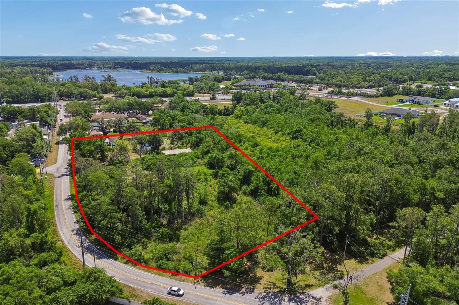 212 CRYSTAL LAKE RD, LUTZ, FL, 33548