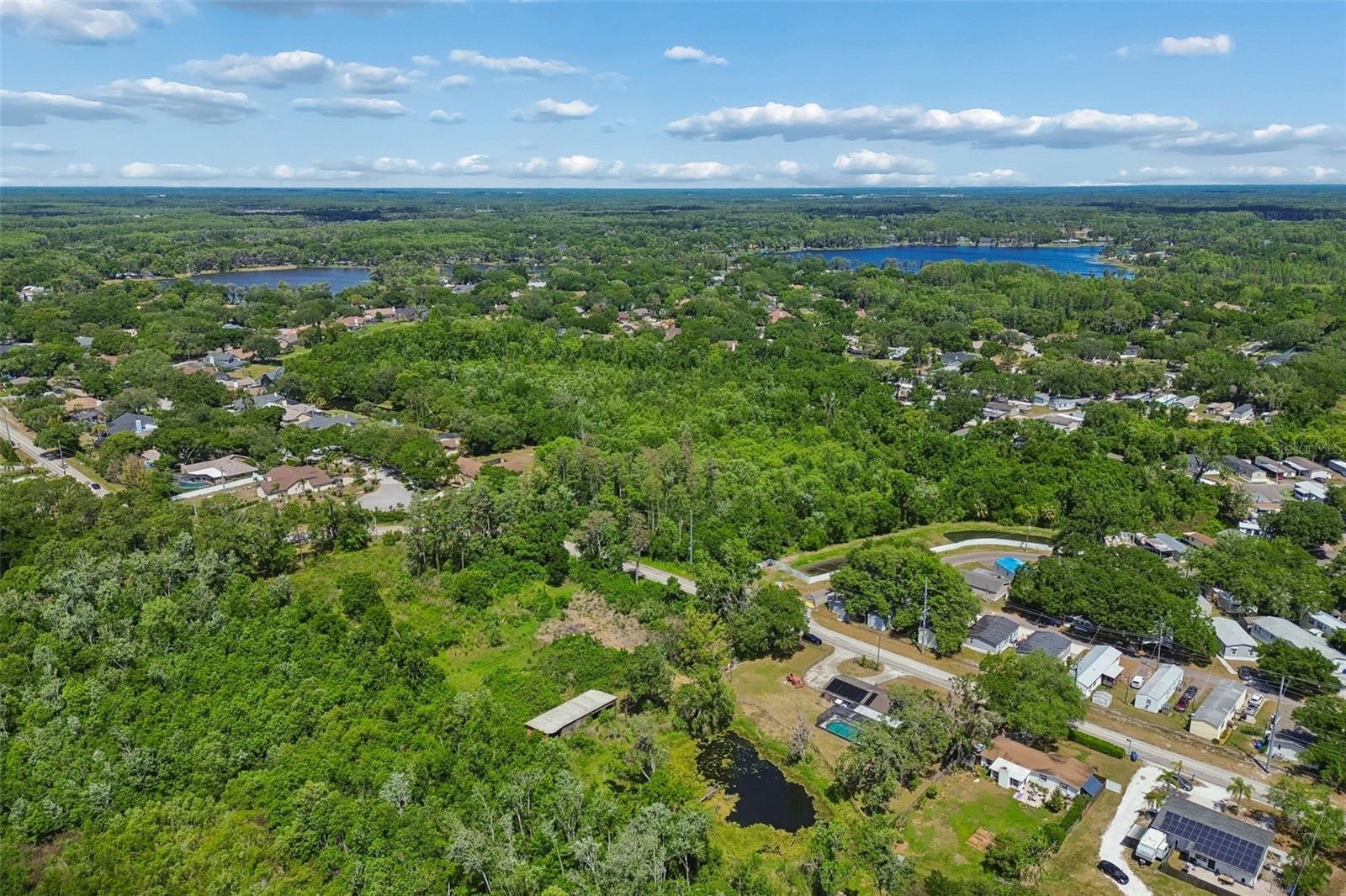 212 CRYSTAL LAKE RD, LUTZ, FL, 33548