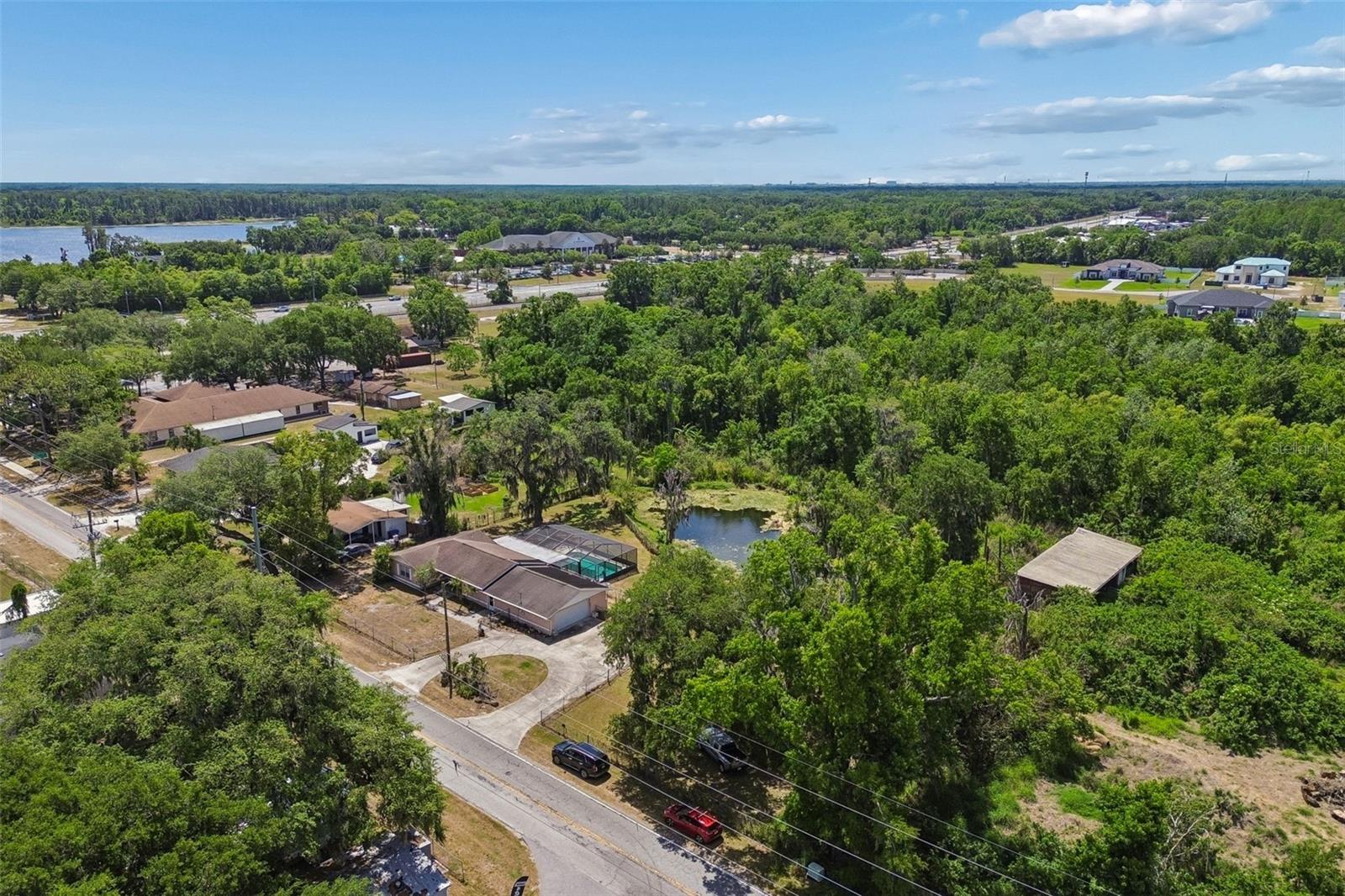 212 CRYSTAL LAKE RD, LUTZ, FL, 33548