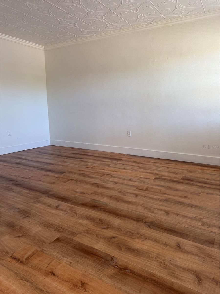 1001 77TH AVE N #102, ST PETERSBURG, FL, 33703