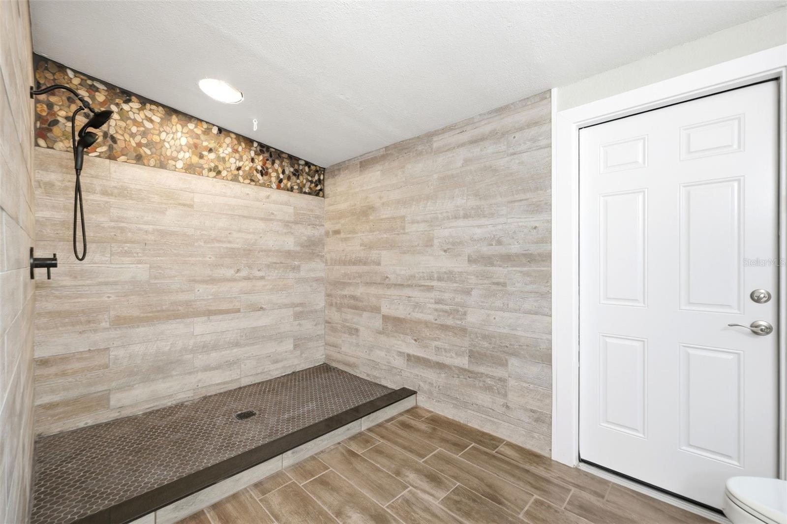 8606 BOYT RD, ZEPHYRHILLS, FL, 33540