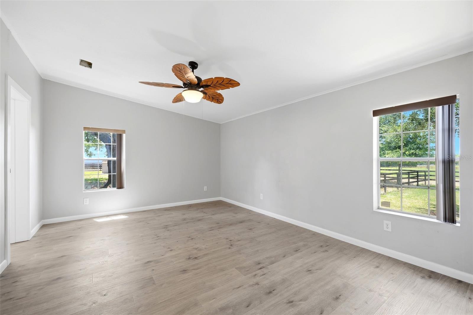 8606 BOYT RD, ZEPHYRHILLS, FL, 33540