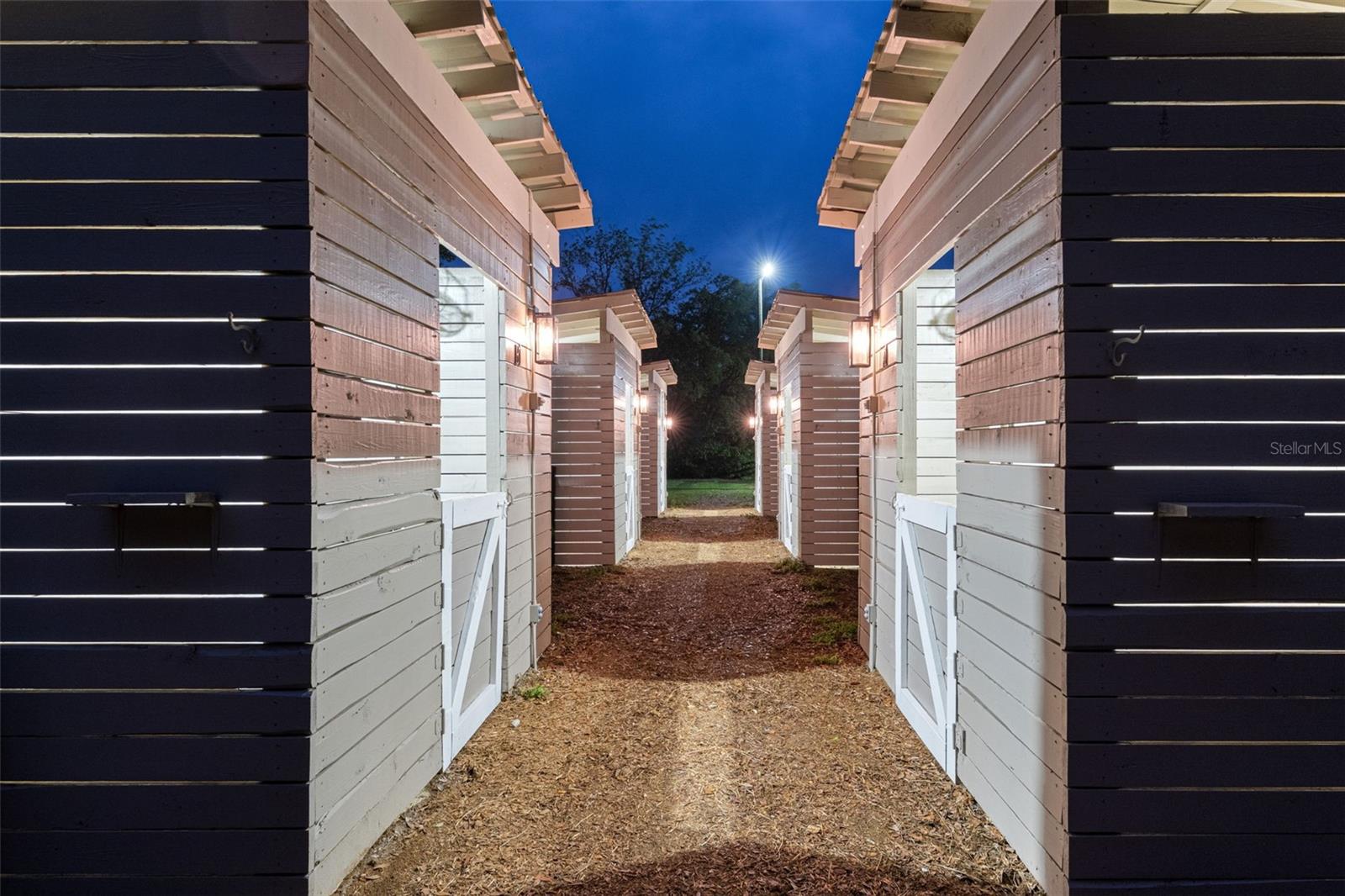 8606 BOYT RD, ZEPHYRHILLS, FL, 33540