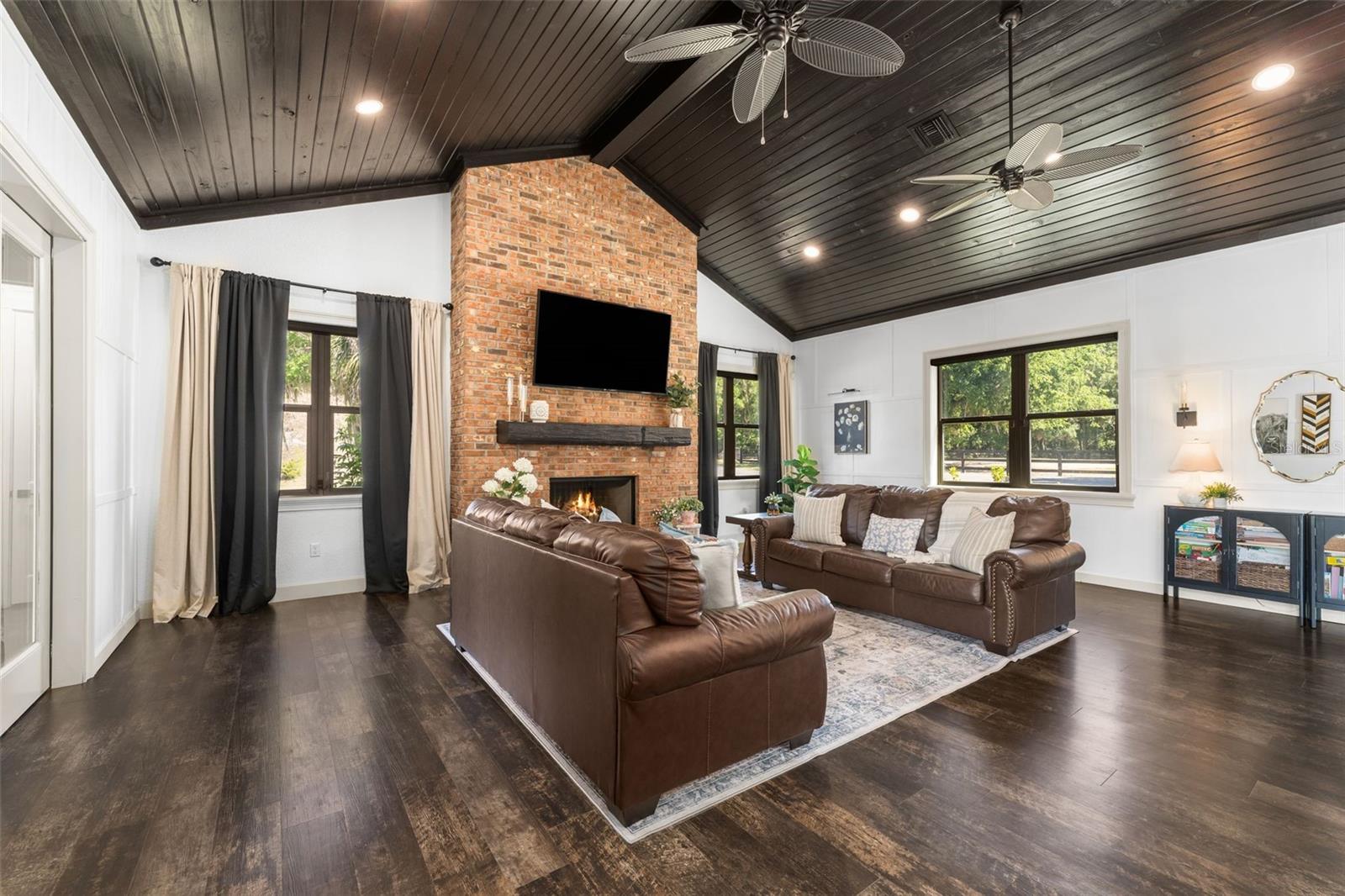 17995 NE 24TH TER, CITRA, FL, 32113