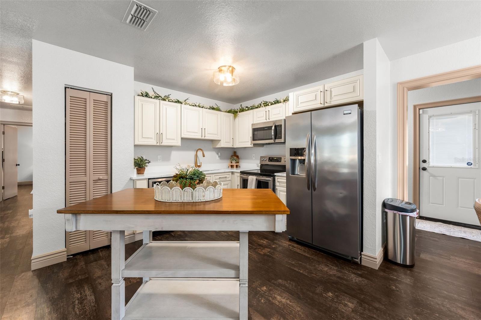 17995 NE 24TH TER, CITRA, FL, 32113