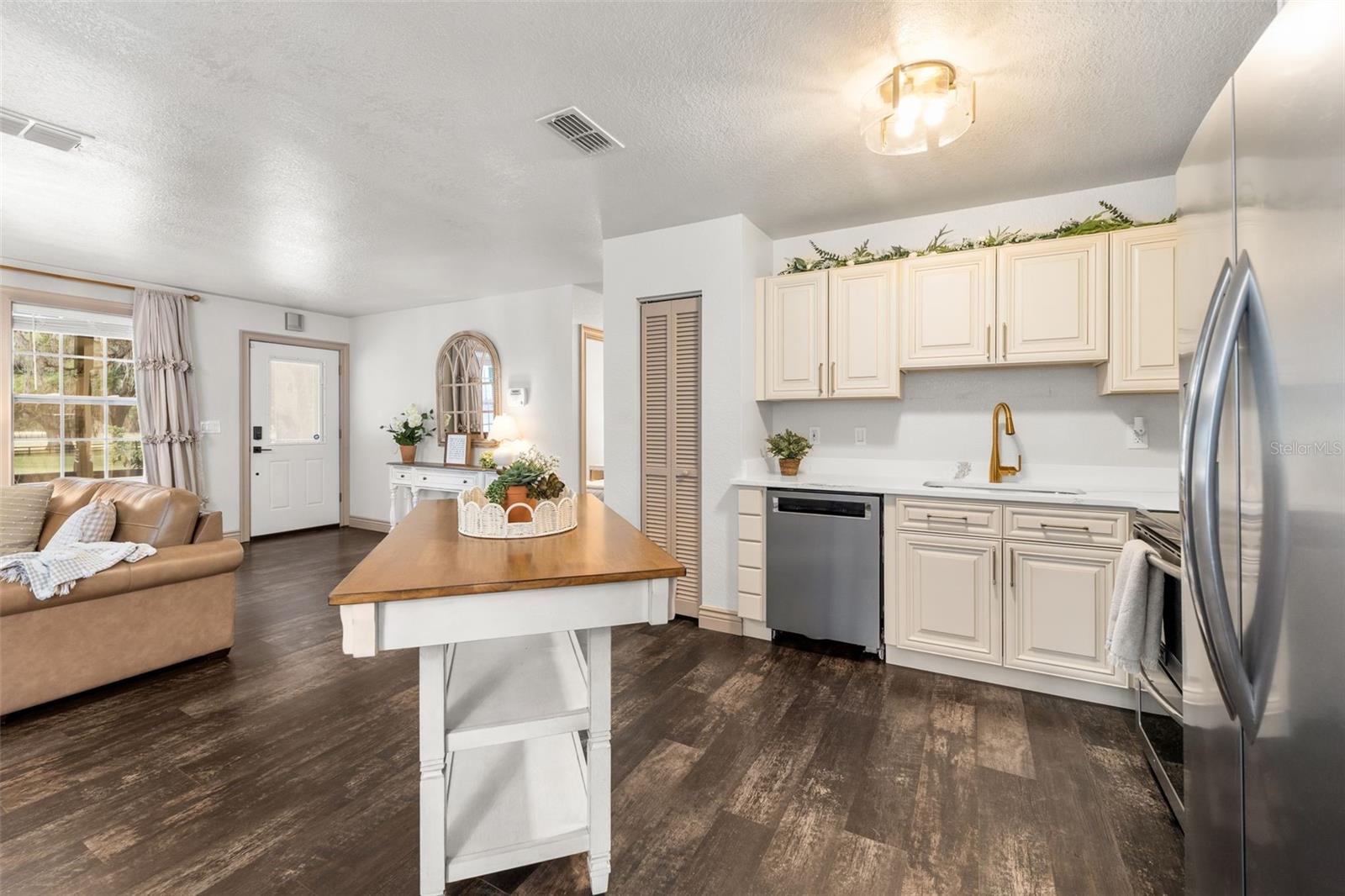 17995 NE 24TH TER, CITRA, FL, 32113