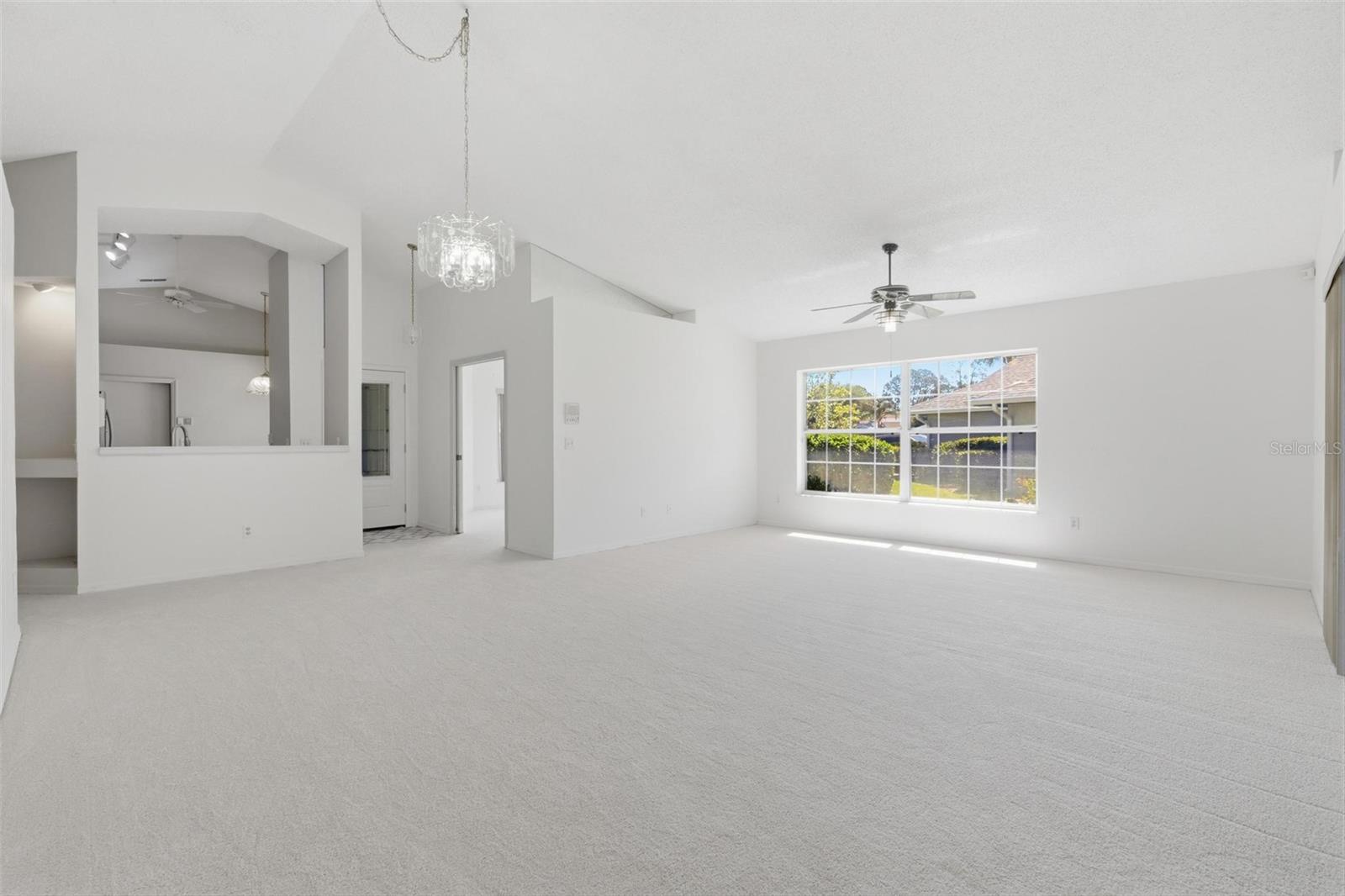 317 GLENBRIAR CIR, DAYTONA BEACH, FL, 32114