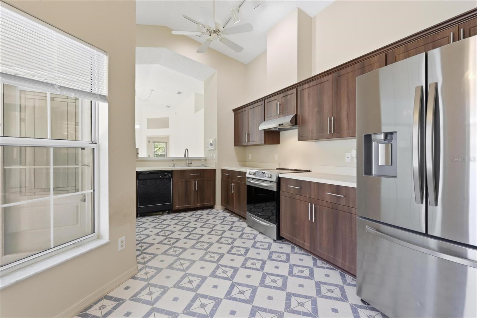 317 GLENBRIAR CIR, DAYTONA BEACH, FL, 32114