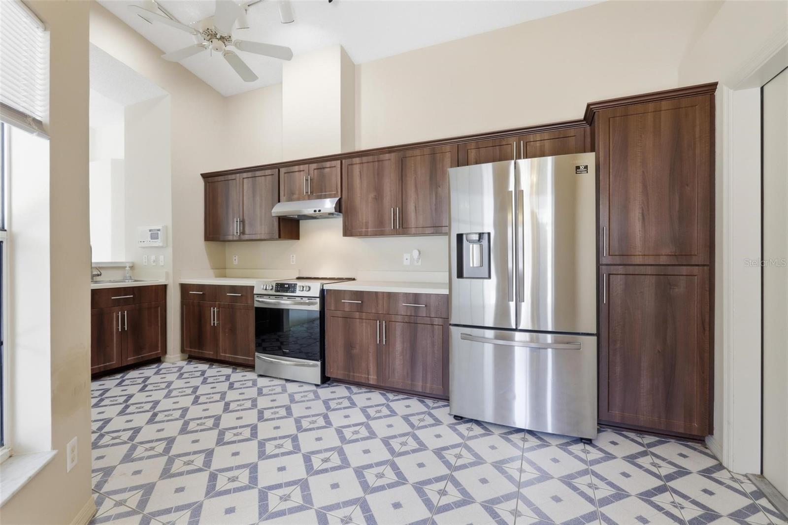 317 GLENBRIAR CIR, DAYTONA BEACH, FL, 32114