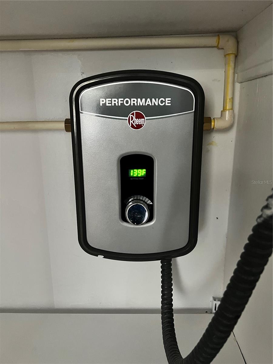 1210 CHENEY HWY #G, TITUSVILLE, FL, 32780