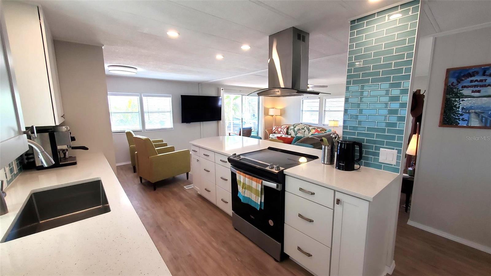 712 CAREFREE, VENICE, FL, 34285