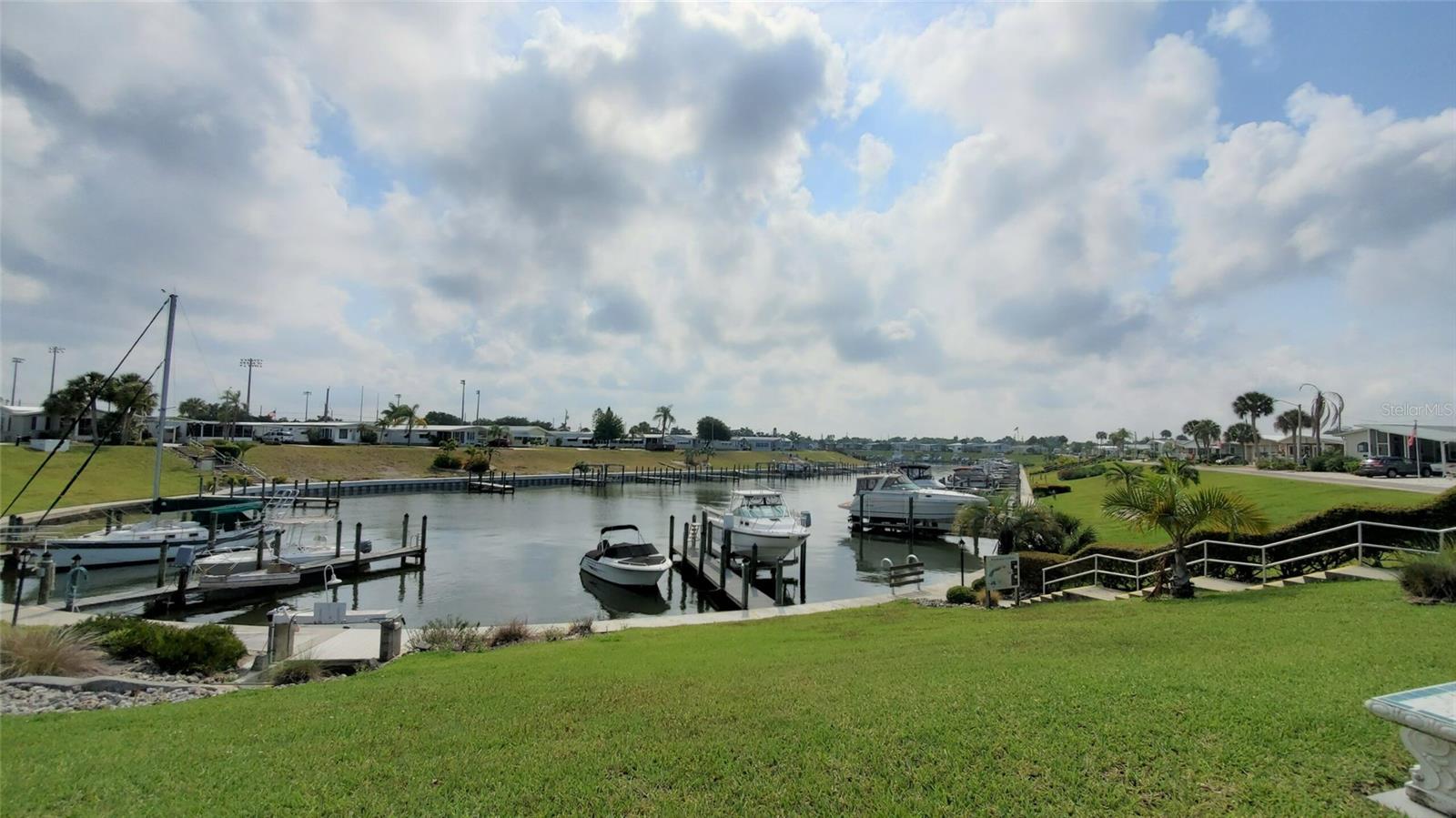 712 CAREFREE, VENICE, FL, 34285