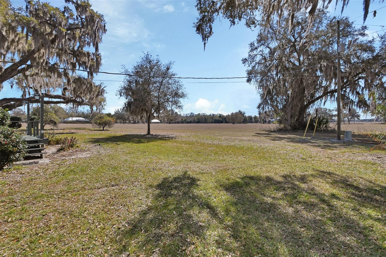 1403 BLACKWELDER RD, DE LEON SPRINGS, FL, 32130