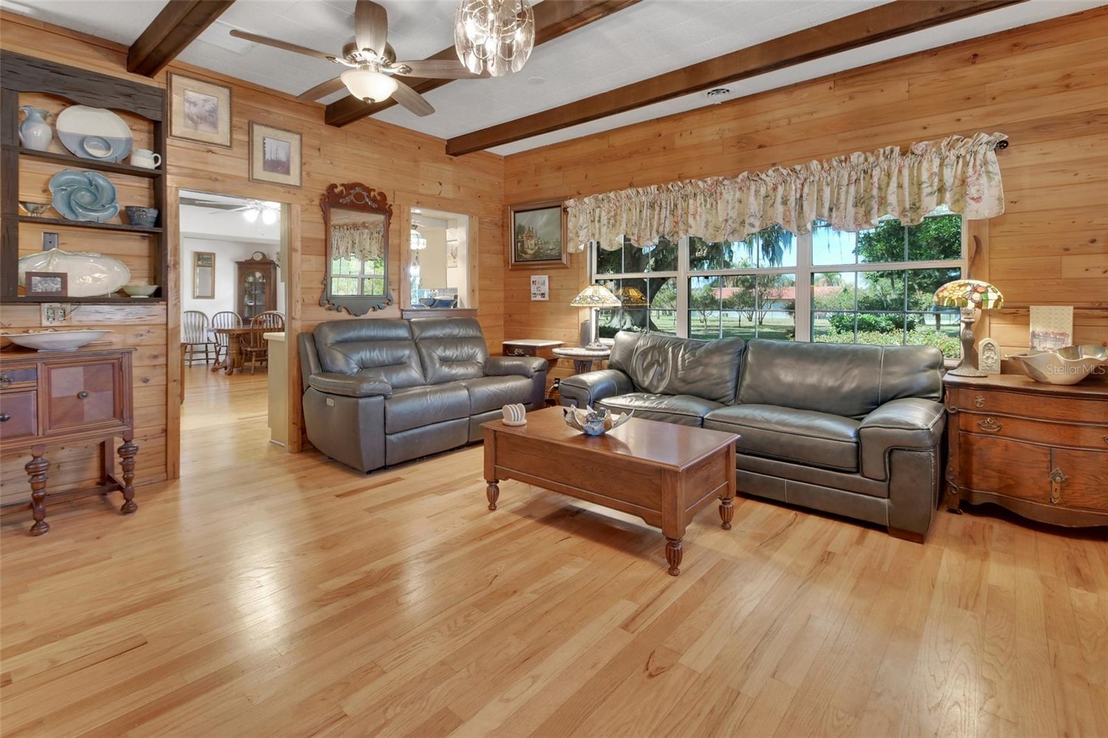 1403 BLACKWELDER RD, DE LEON SPRINGS, FL, 32130