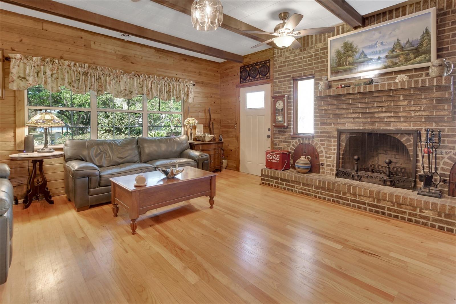 1403 BLACKWELDER RD, DE LEON SPRINGS, FL, 32130