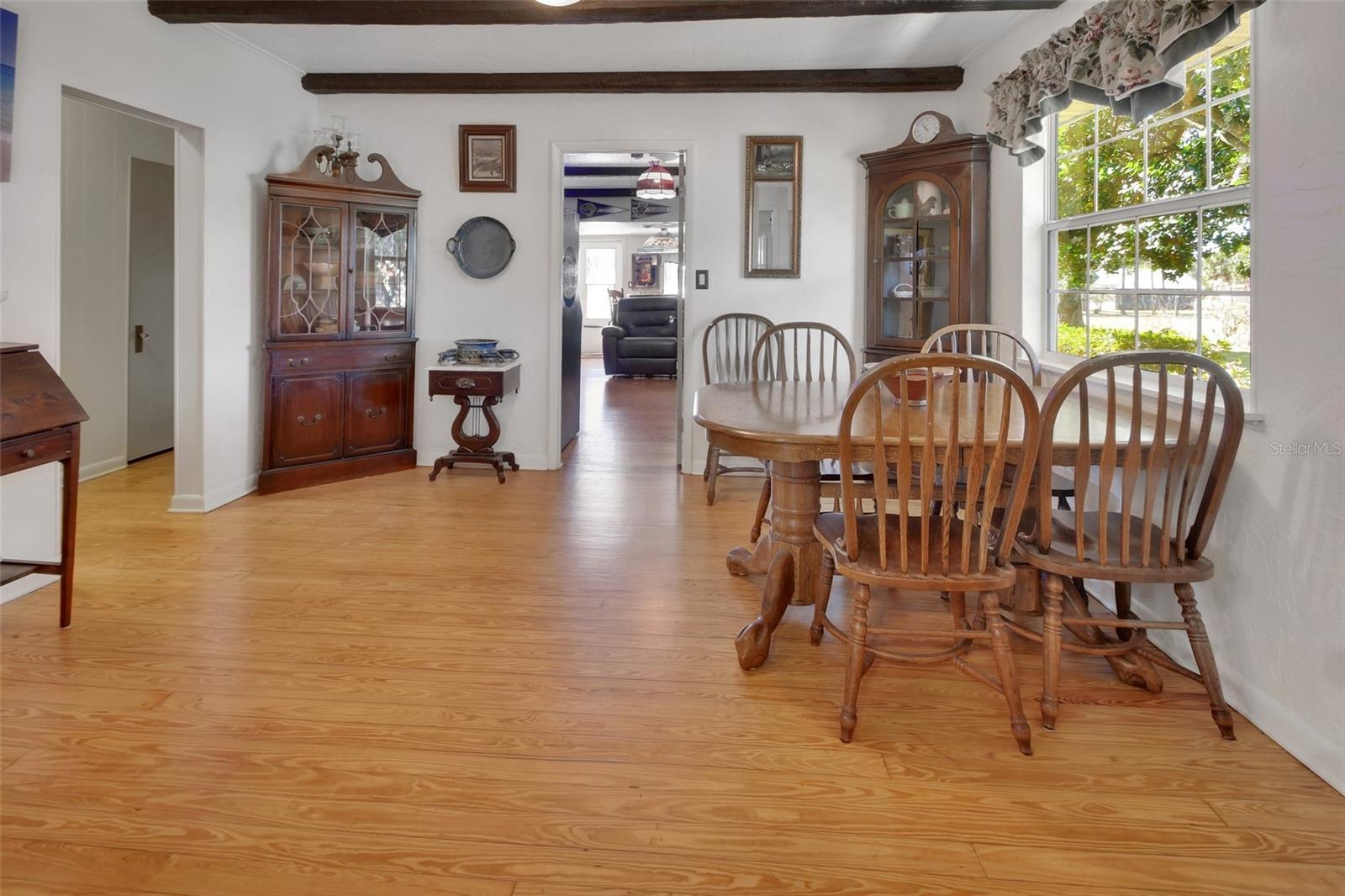 1403 BLACKWELDER RD, DE LEON SPRINGS, FL, 32130