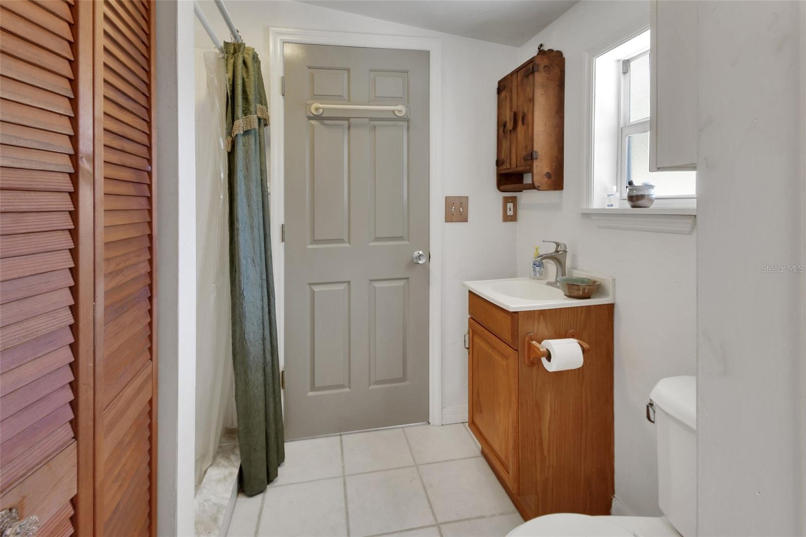 1403 BLACKWELDER RD, DE LEON SPRINGS, FL, 32130