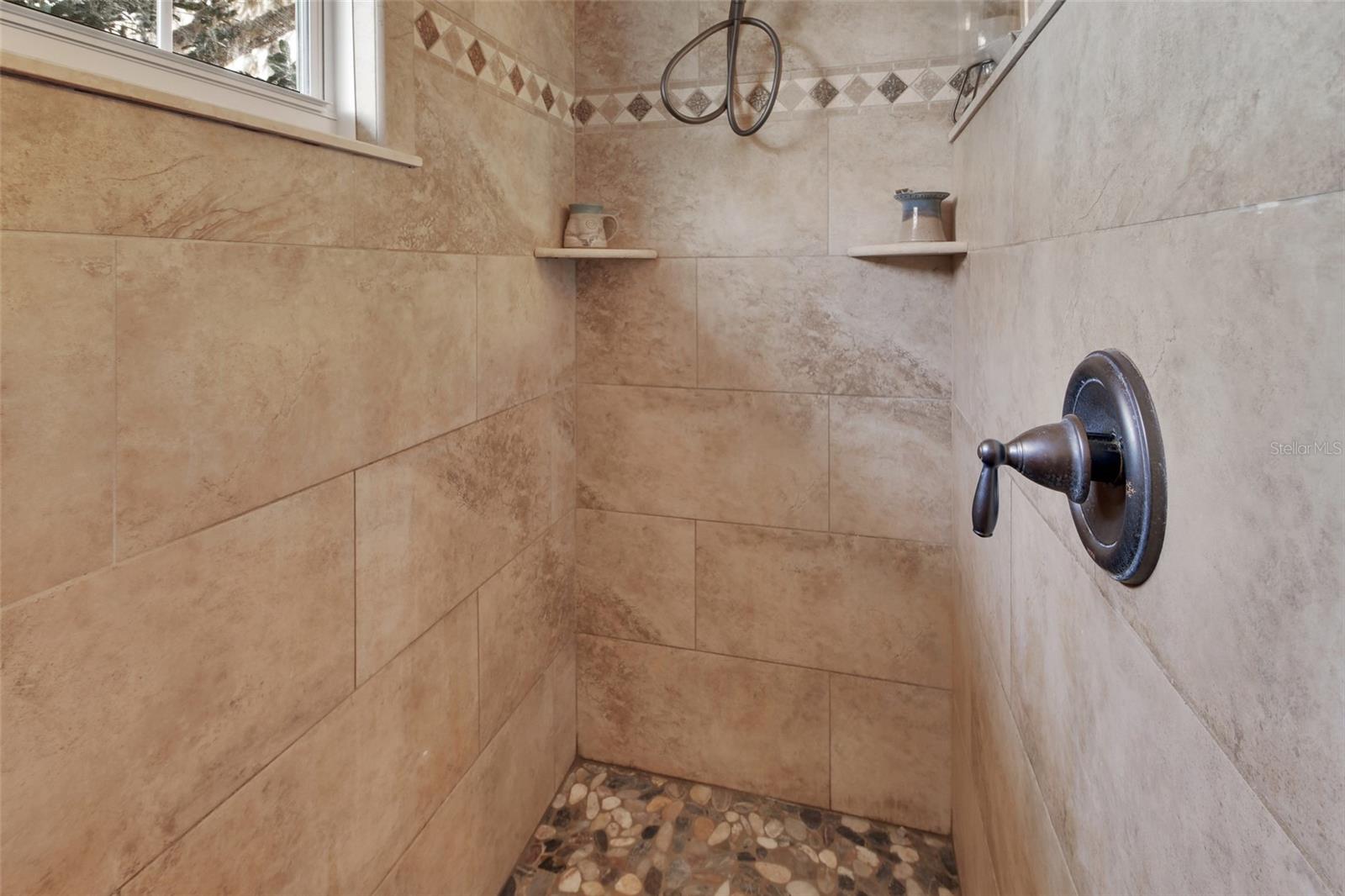 1403 BLACKWELDER RD, DE LEON SPRINGS, FL, 32130