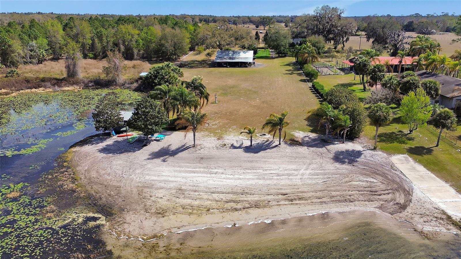 1403 BLACKWELDER RD, DE LEON SPRINGS, FL, 32130