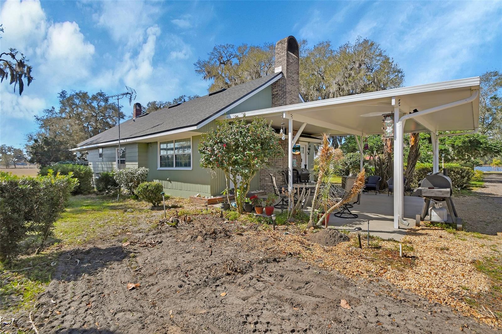 1403 BLACKWELDER RD, DE LEON SPRINGS, FL, 32130