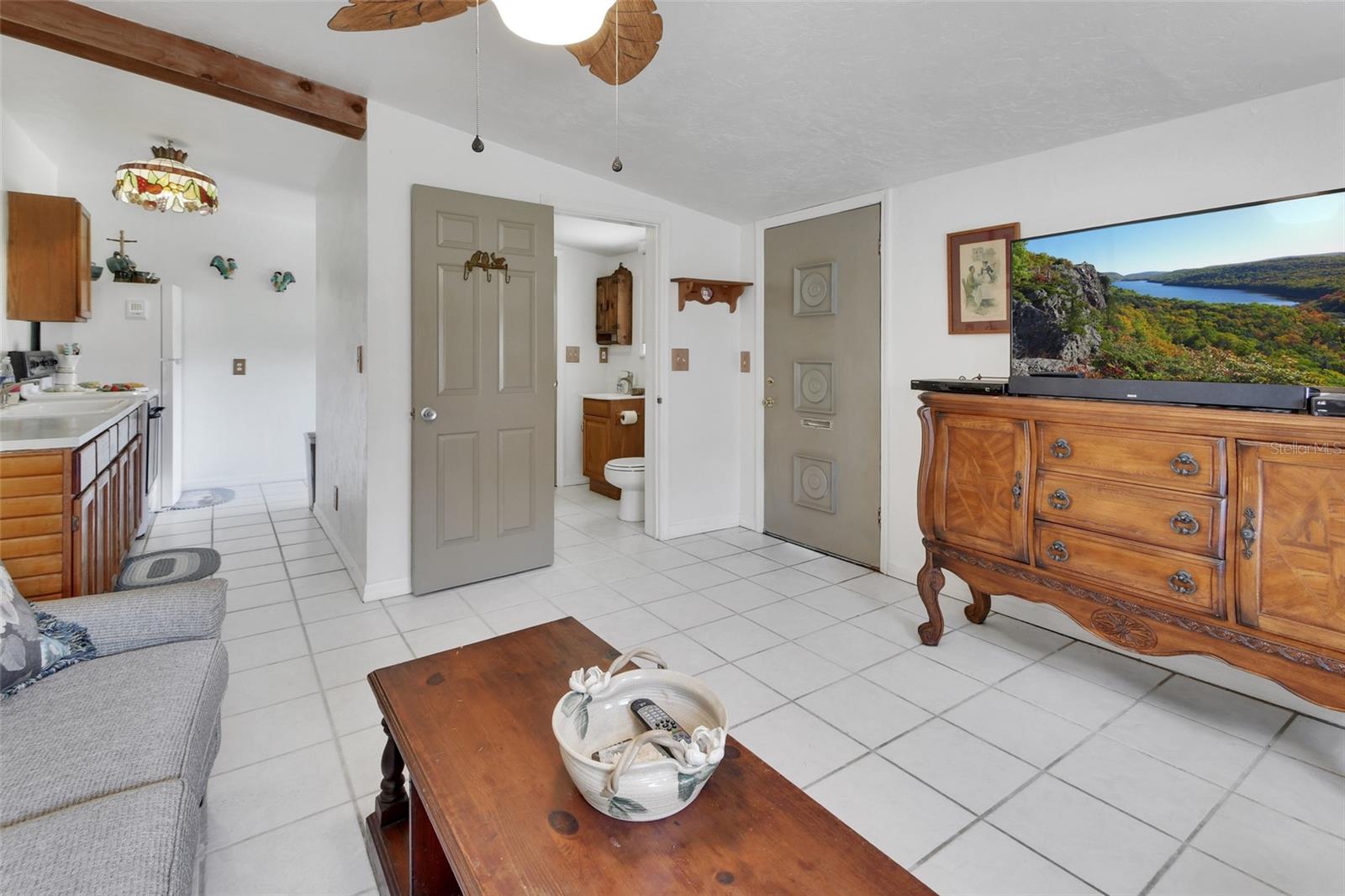 1403 BLACKWELDER RD, DE LEON SPRINGS, FL, 32130