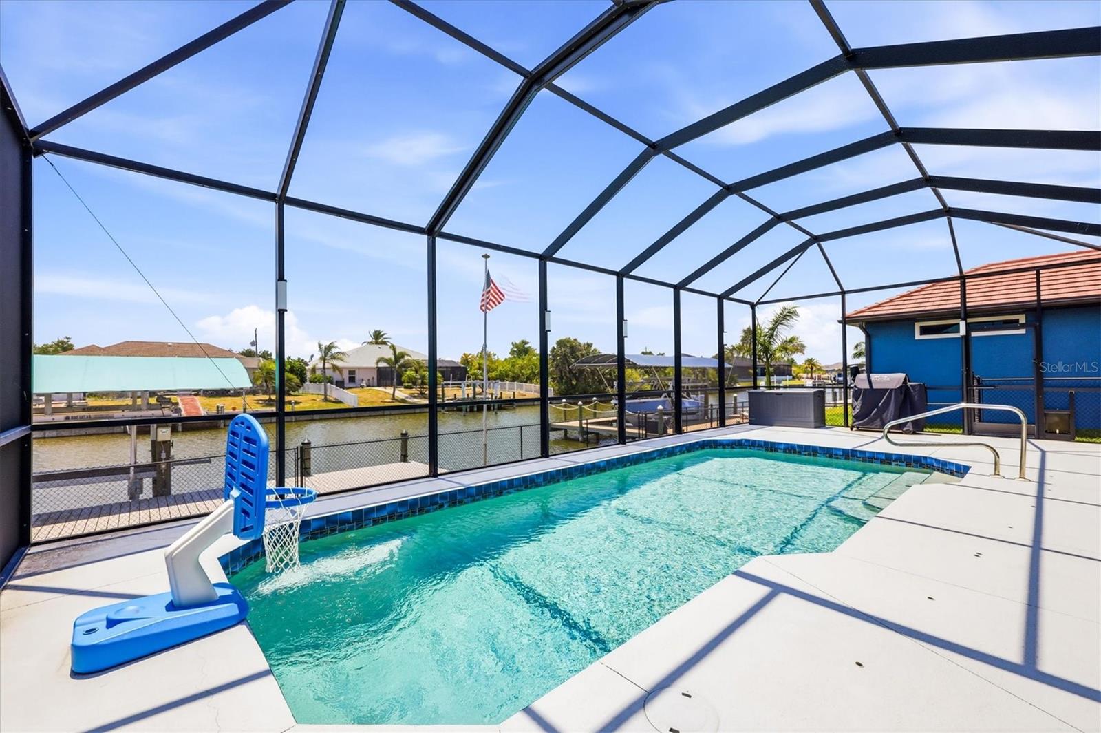 15610 SEAFOAM CIR, PORT CHARLOTTE, FL, 33981