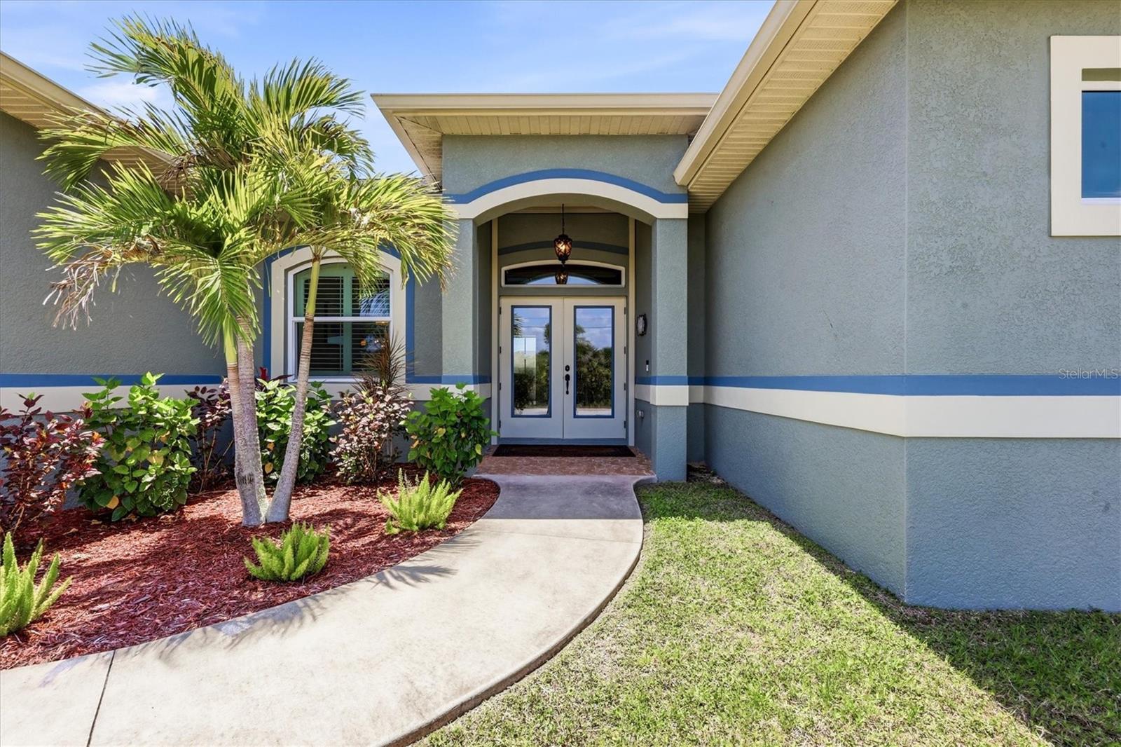 15610 SEAFOAM CIR, PORT CHARLOTTE, FL, 33981