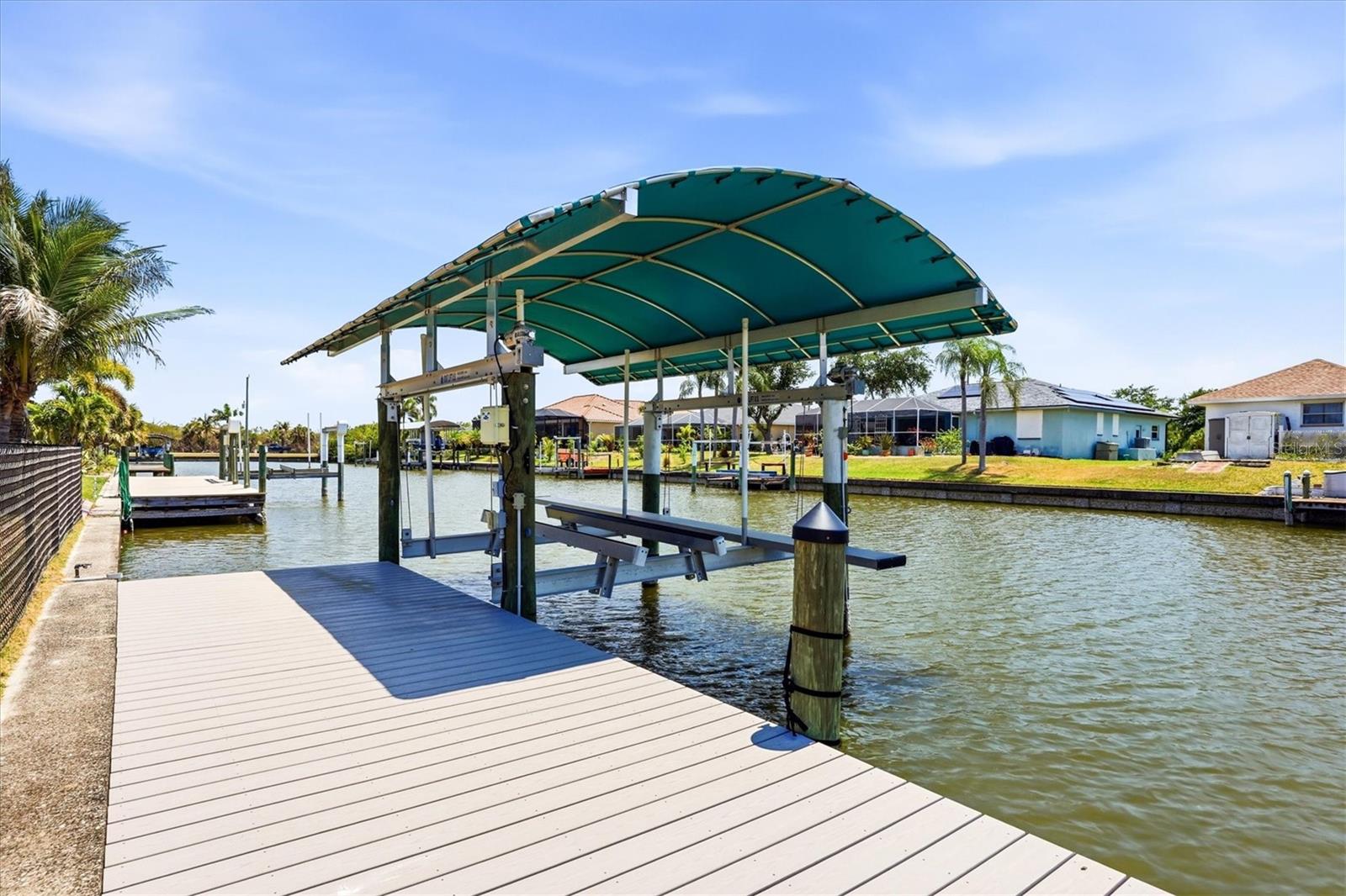 15610 SEAFOAM CIR, PORT CHARLOTTE, FL, 33981