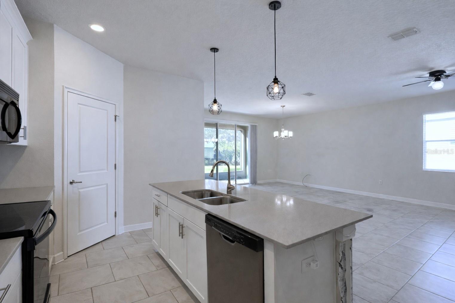 3943 CORTLAND DR, DAVENPORT, FL, 33837