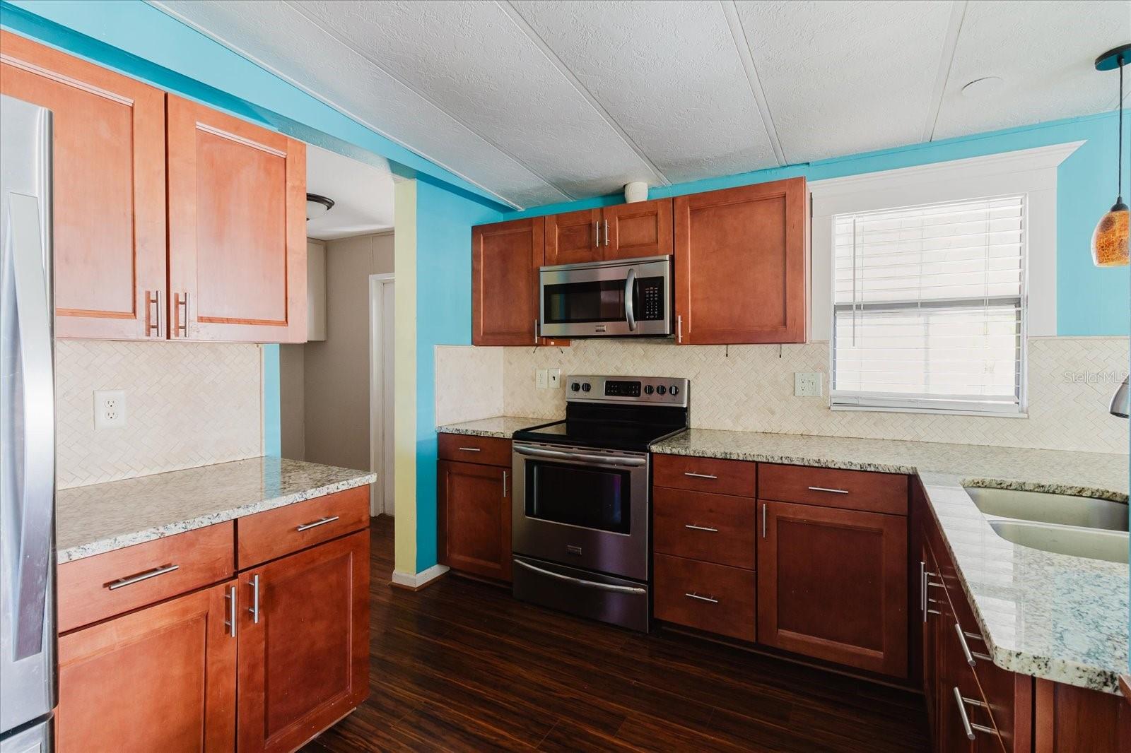 372 COBIA WAY, OLDSMAR, FL, 34677