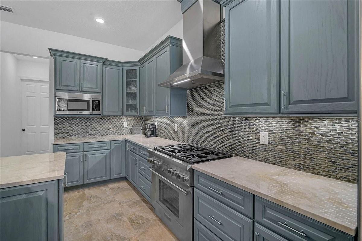 113 BURNEY RD, OSPREY, FL, 34229