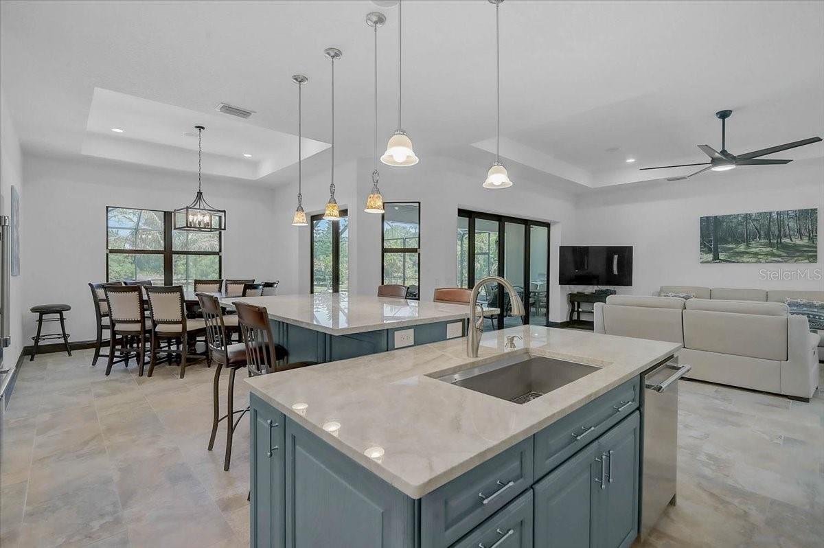 113 BURNEY RD, OSPREY, FL, 34229