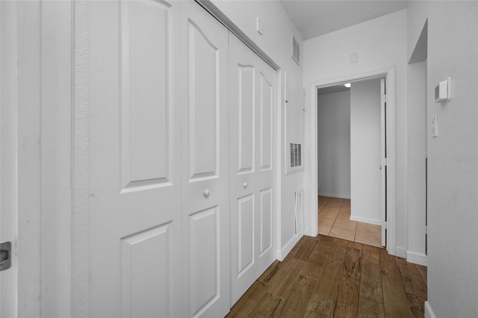 5000 CULBREATH KEY WAY #1-201, TAMPA, FL, 33611