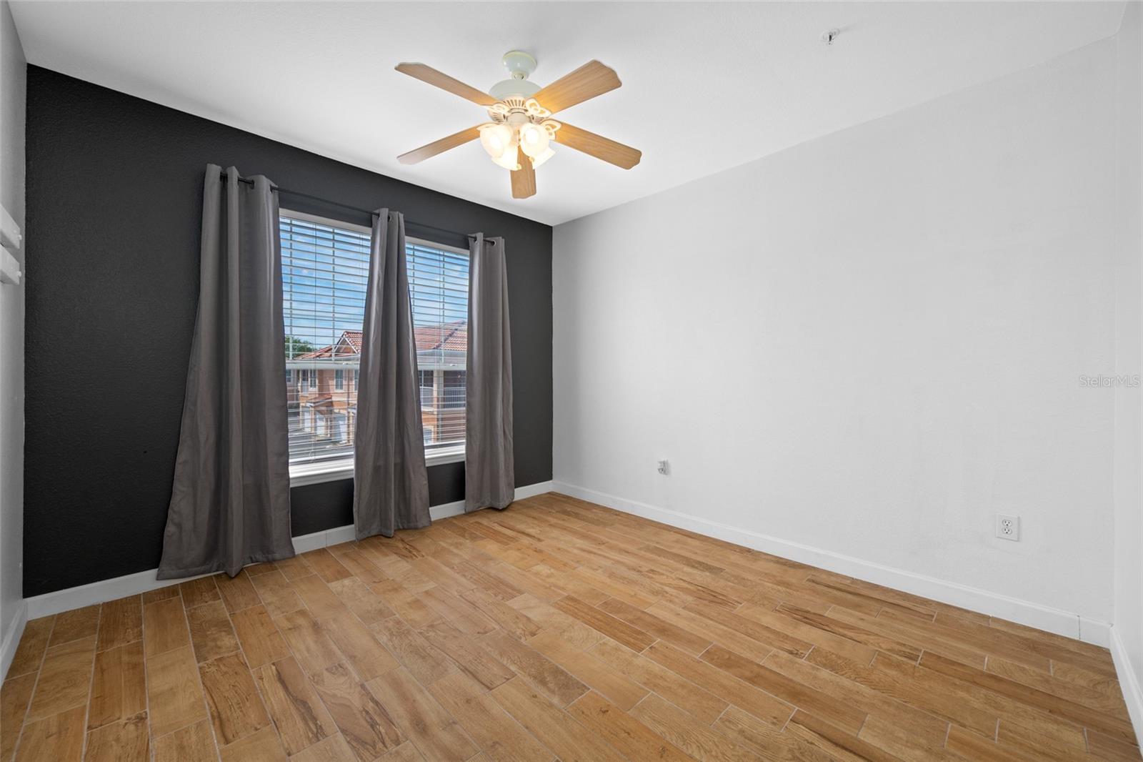 5000 CULBREATH KEY WAY #1-201, TAMPA, FL, 33611