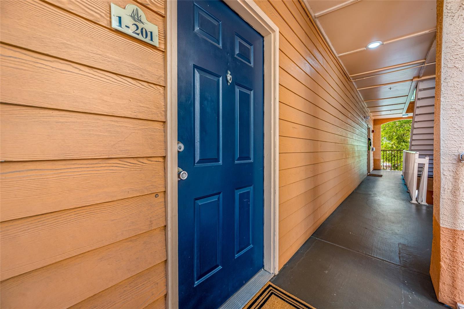 5000 CULBREATH KEY WAY #1-201, TAMPA, FL, 33611