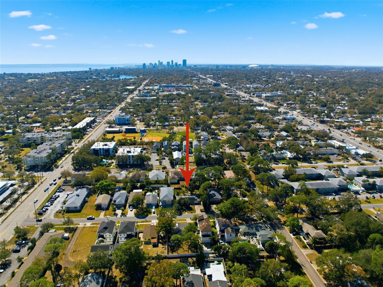 208 48TH AVE N, ST PETERSBURG, FL, 33703