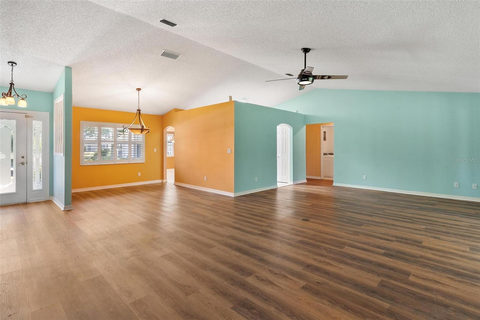 21905 KING ALFRED ST, LEESBURG, FL, 34748