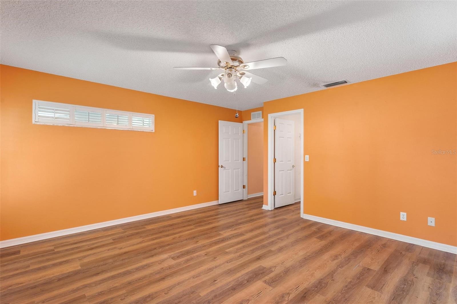 21905 KING ALFRED ST, LEESBURG, FL, 34748