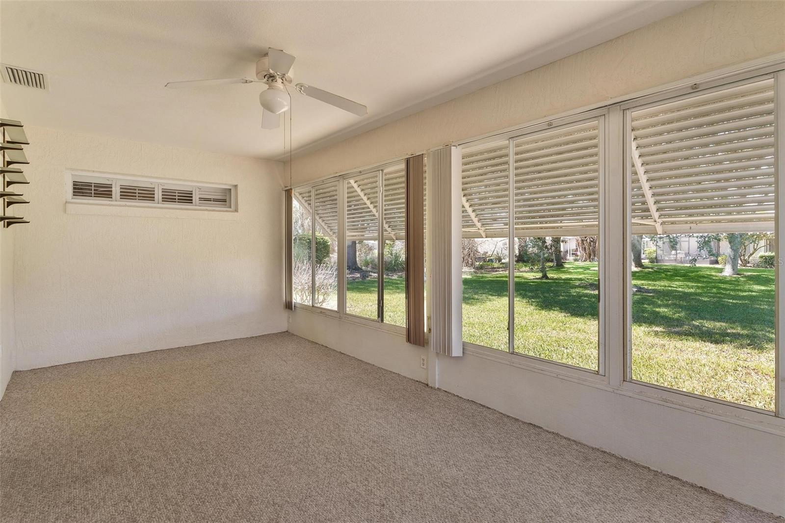 21905 KING ALFRED ST, LEESBURG, FL, 34748