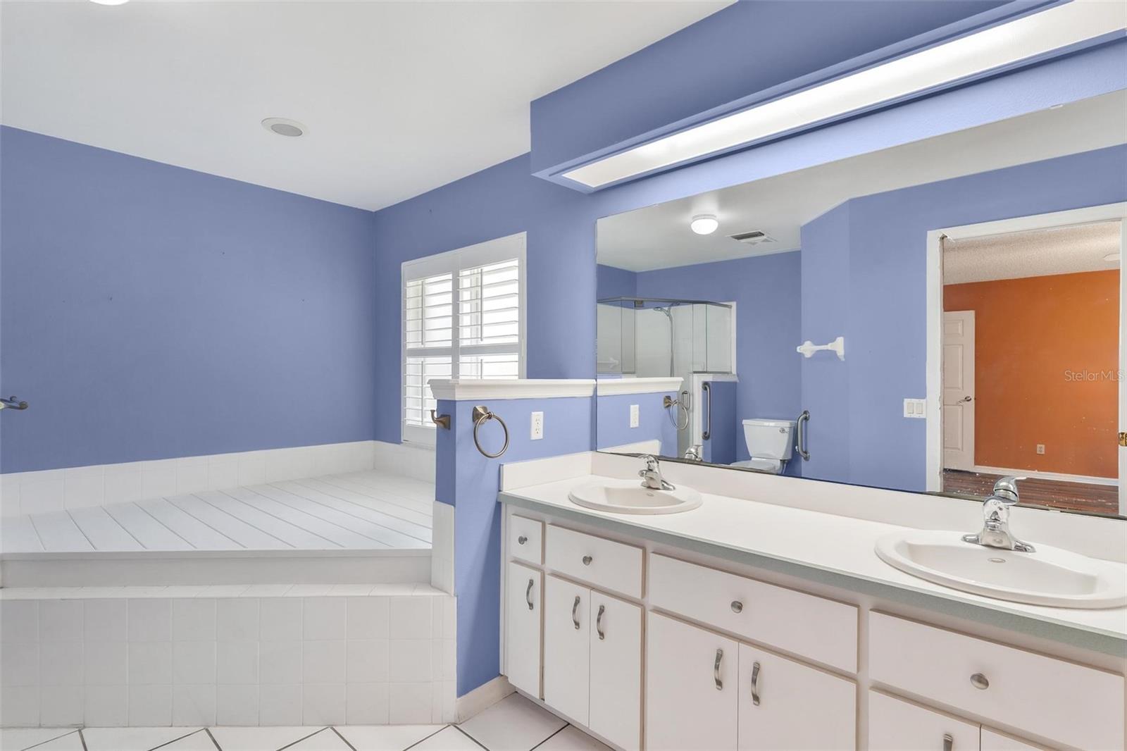 21905 KING ALFRED ST, LEESBURG, FL, 34748