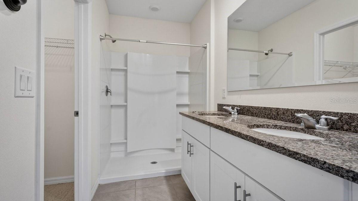 28 BELLA LAGO CIR, PORT ORANGE, FL, 32129