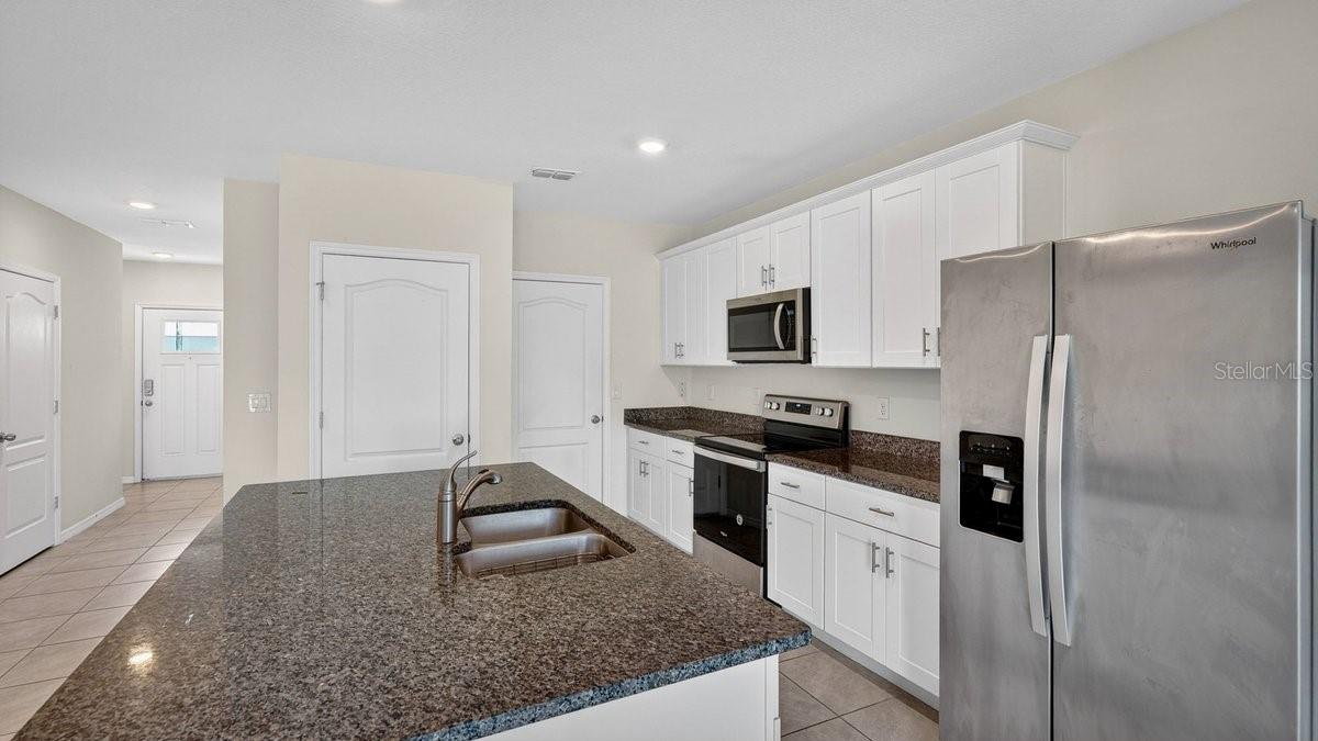 28 BELLA LAGO CIR, PORT ORANGE, FL, 32129