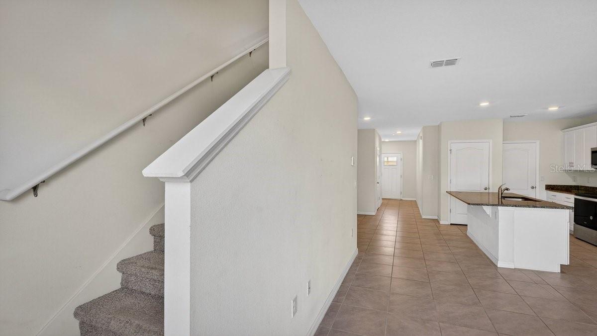 28 BELLA LAGO CIR, PORT ORANGE, FL, 32129