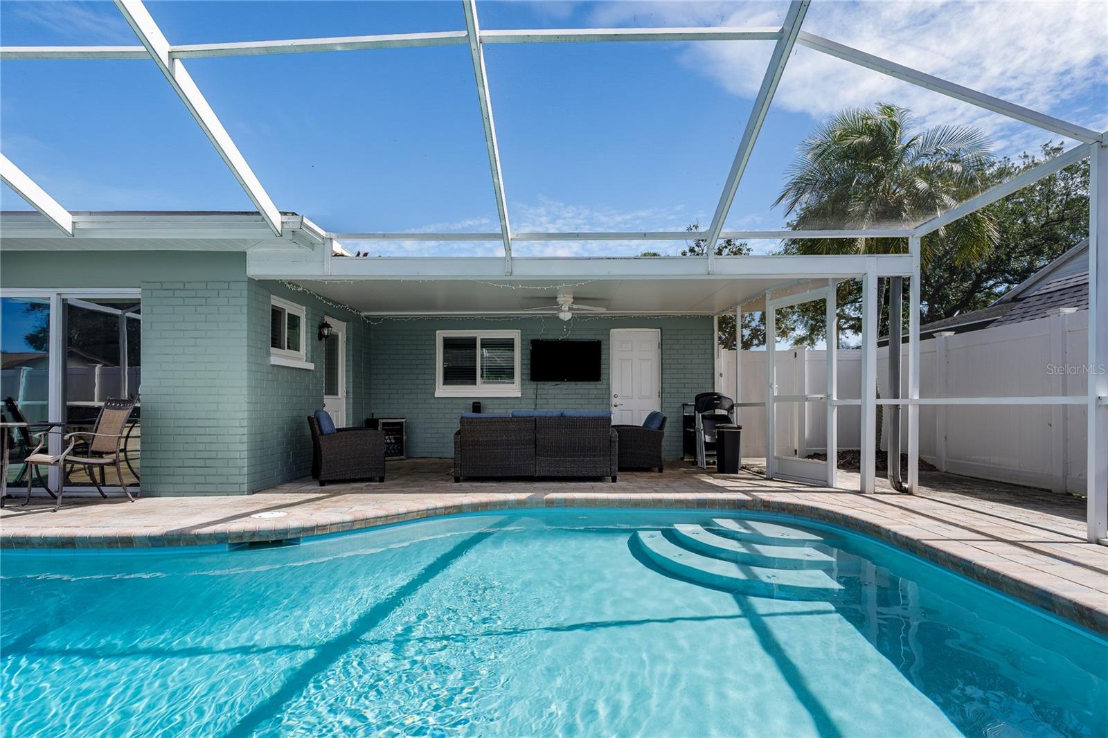 6232 33RD AVE N, ST PETERSBURG, FL, 33710