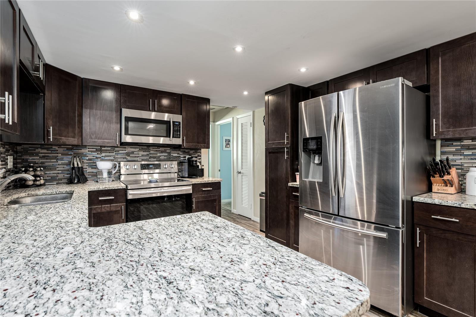 6232 33RD AVE N, ST PETERSBURG, FL, 33710