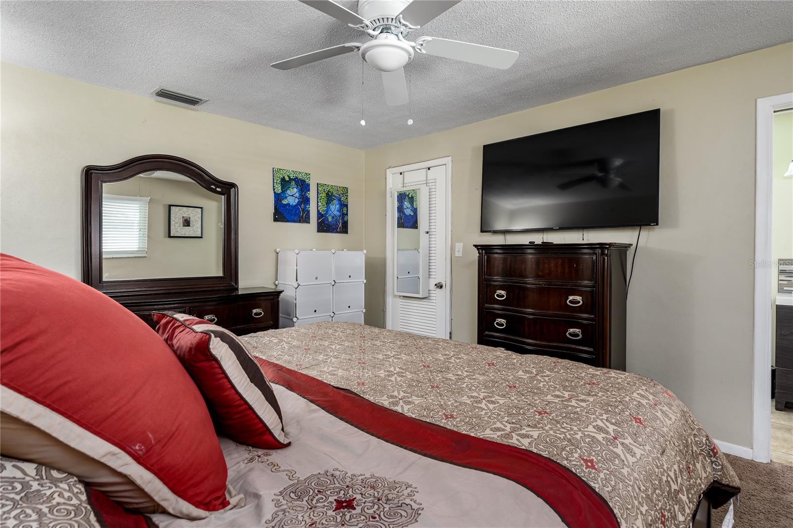 6232 33RD AVE N, ST PETERSBURG, FL, 33710