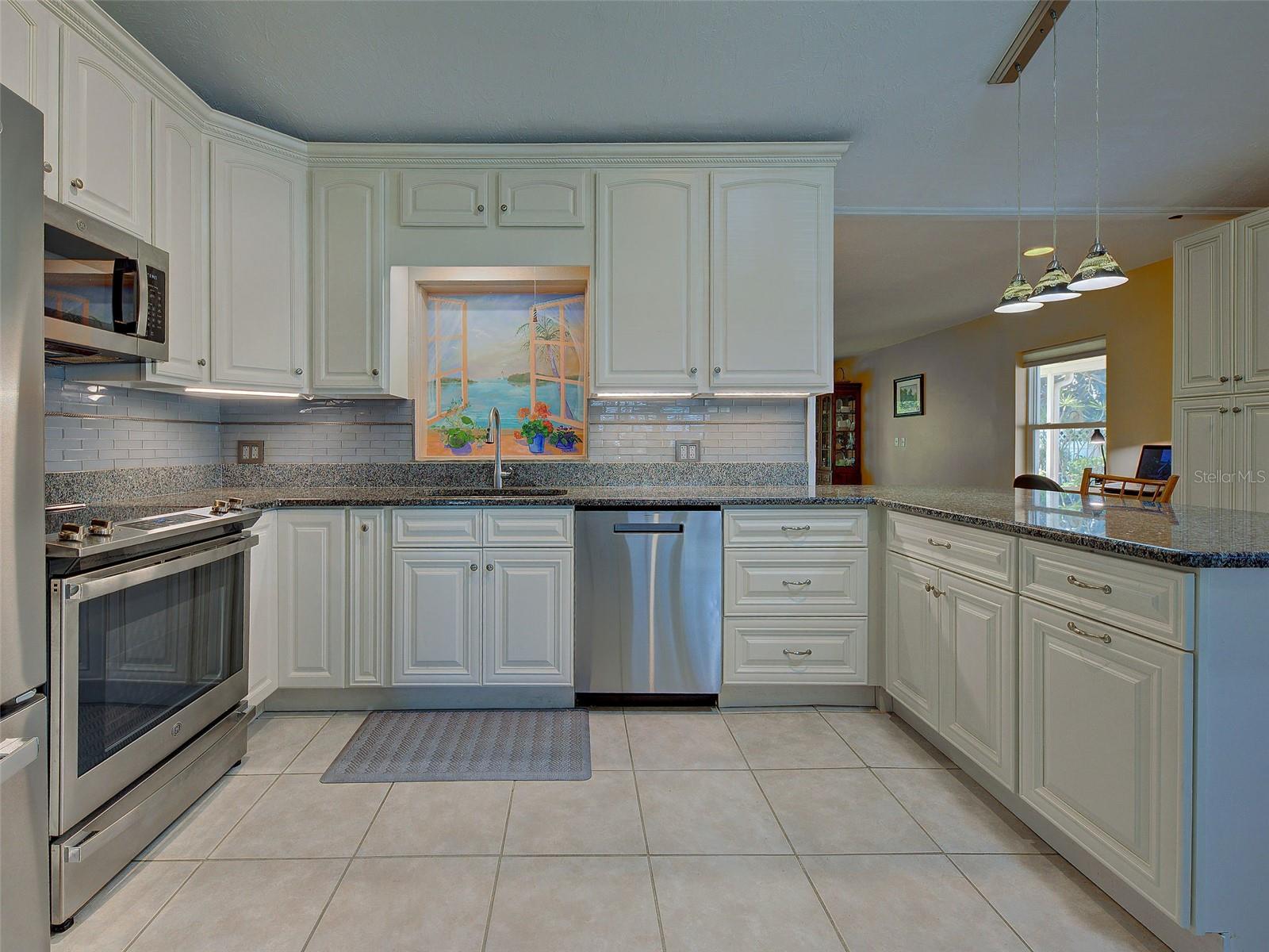 4527 103RD ST W, BRADENTON, FL, 34210