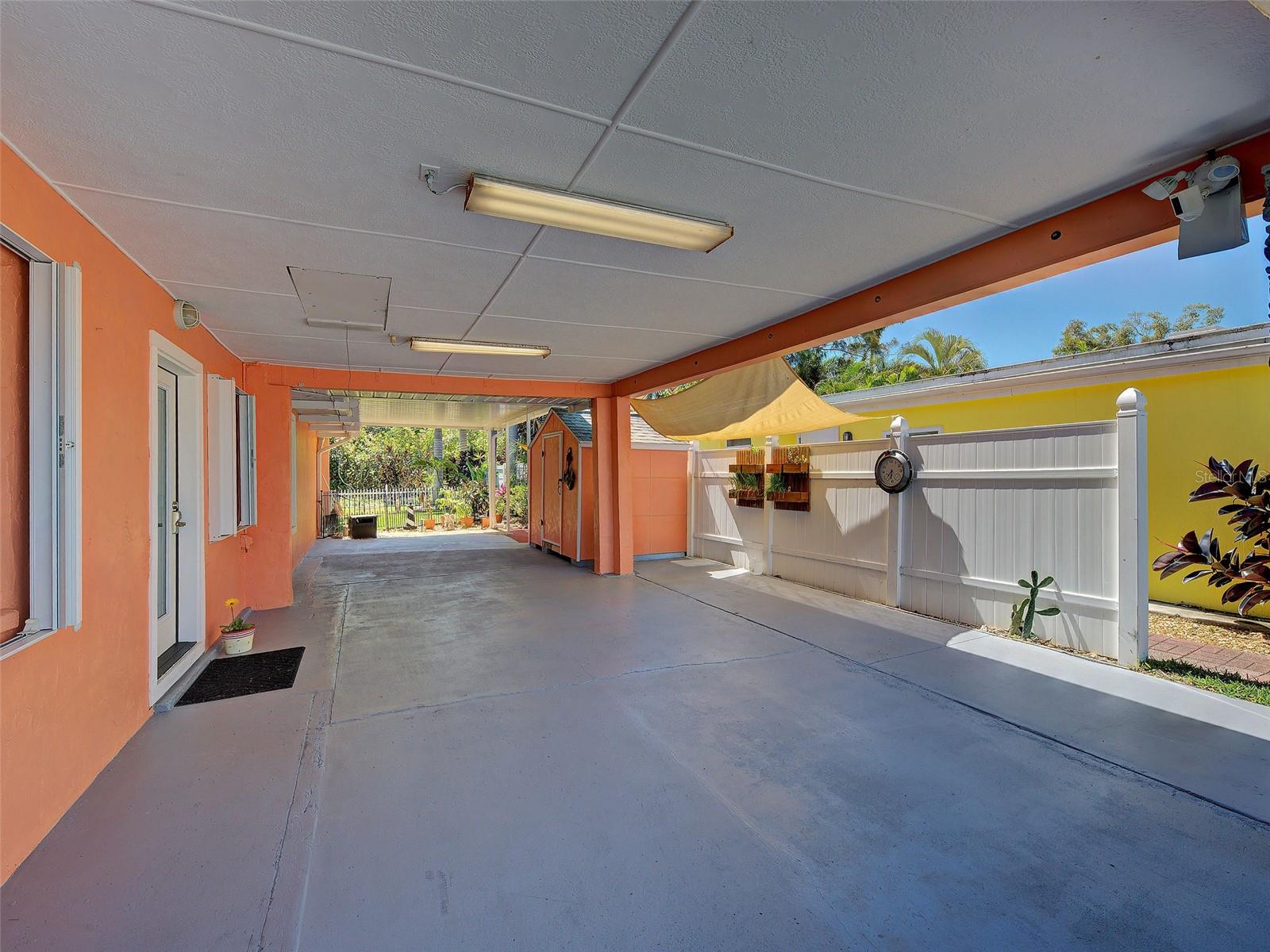 4527 103RD ST W, BRADENTON, FL, 34210
